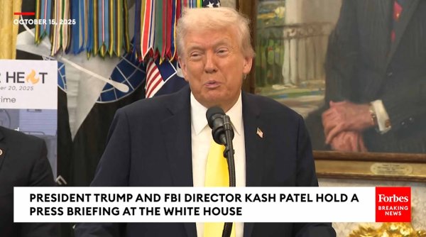 金顶配资 特朗普称印度已保证不买俄油, 下一个施压中国, 考虑加征500%关税